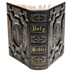 Antique 1 Volume. (Anon) Holy Bible: Old and New Testaments and the Apocryphal Writings.