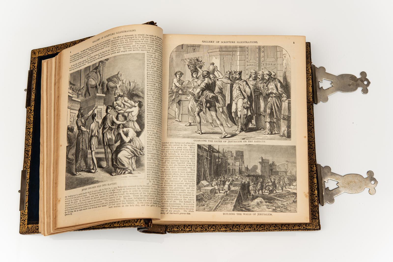 Cuir 1 Volume. Anon. The Holy Bible. Containing The Old and New Testaments en vente