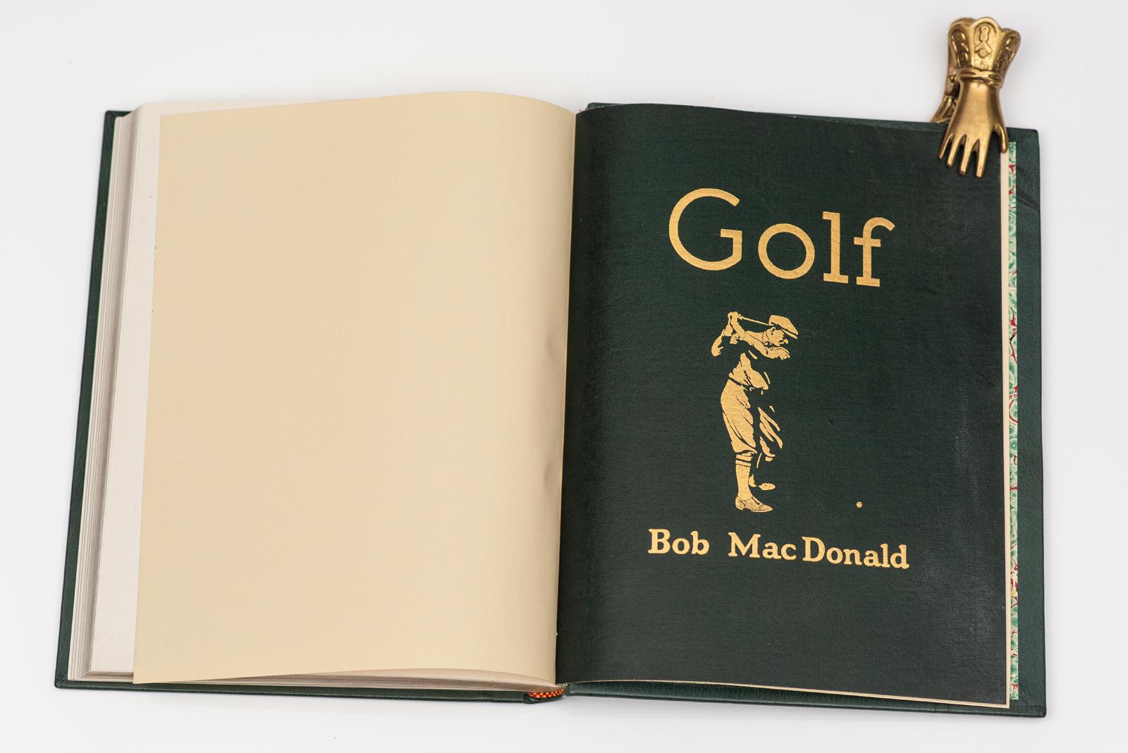 1 Volume. Bob MacDonald. Golf. First Edition en vente 1