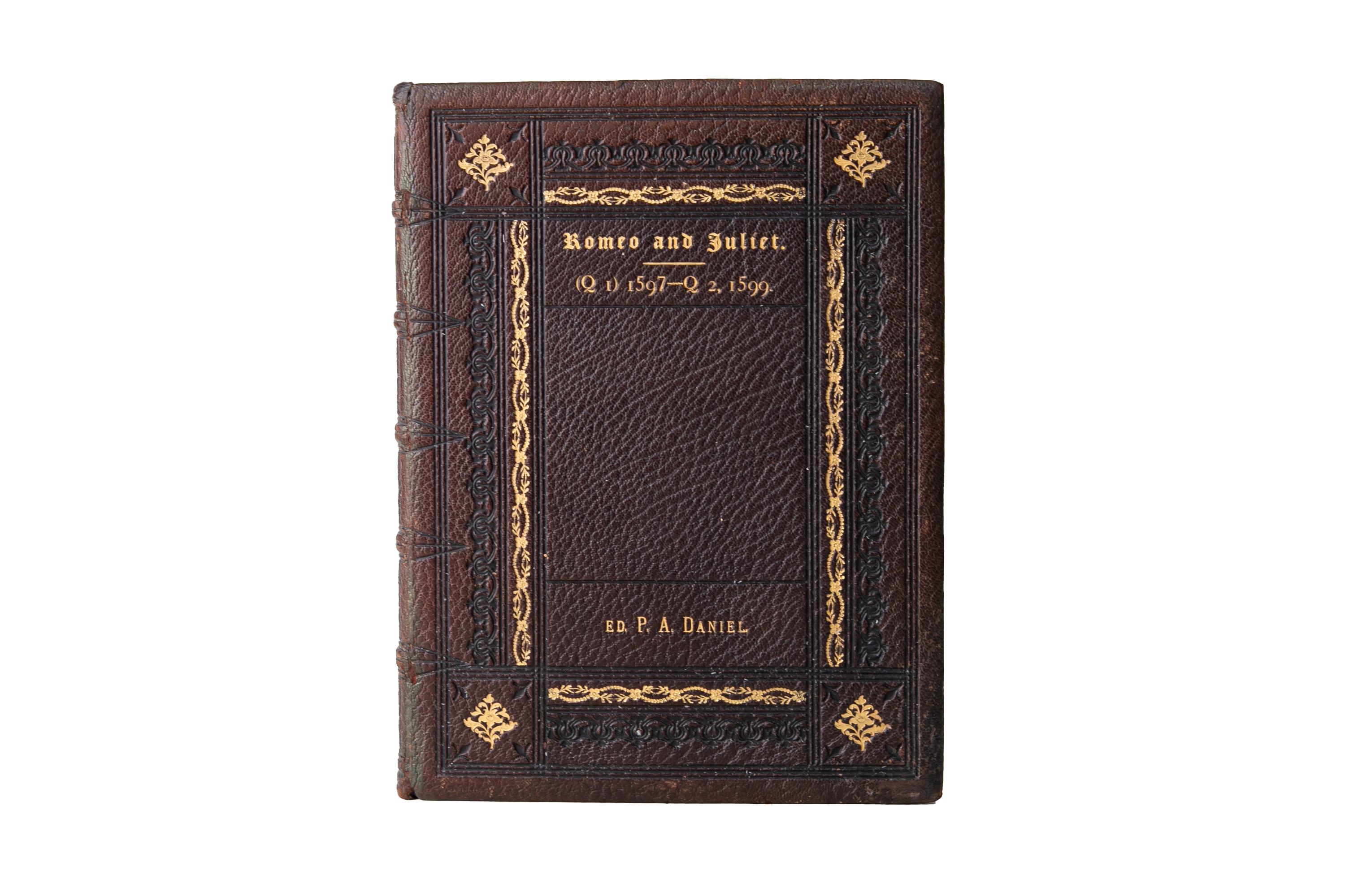 1 Volumes. William Shakespeare, Romeo & Juliet. Bound in full brown morocco with the covers and raised band spine displaying ornate gilt-tooled detailing. All edges gilt with gilt-tooled dentelles and marbled endpapers. Parallel texts on the first