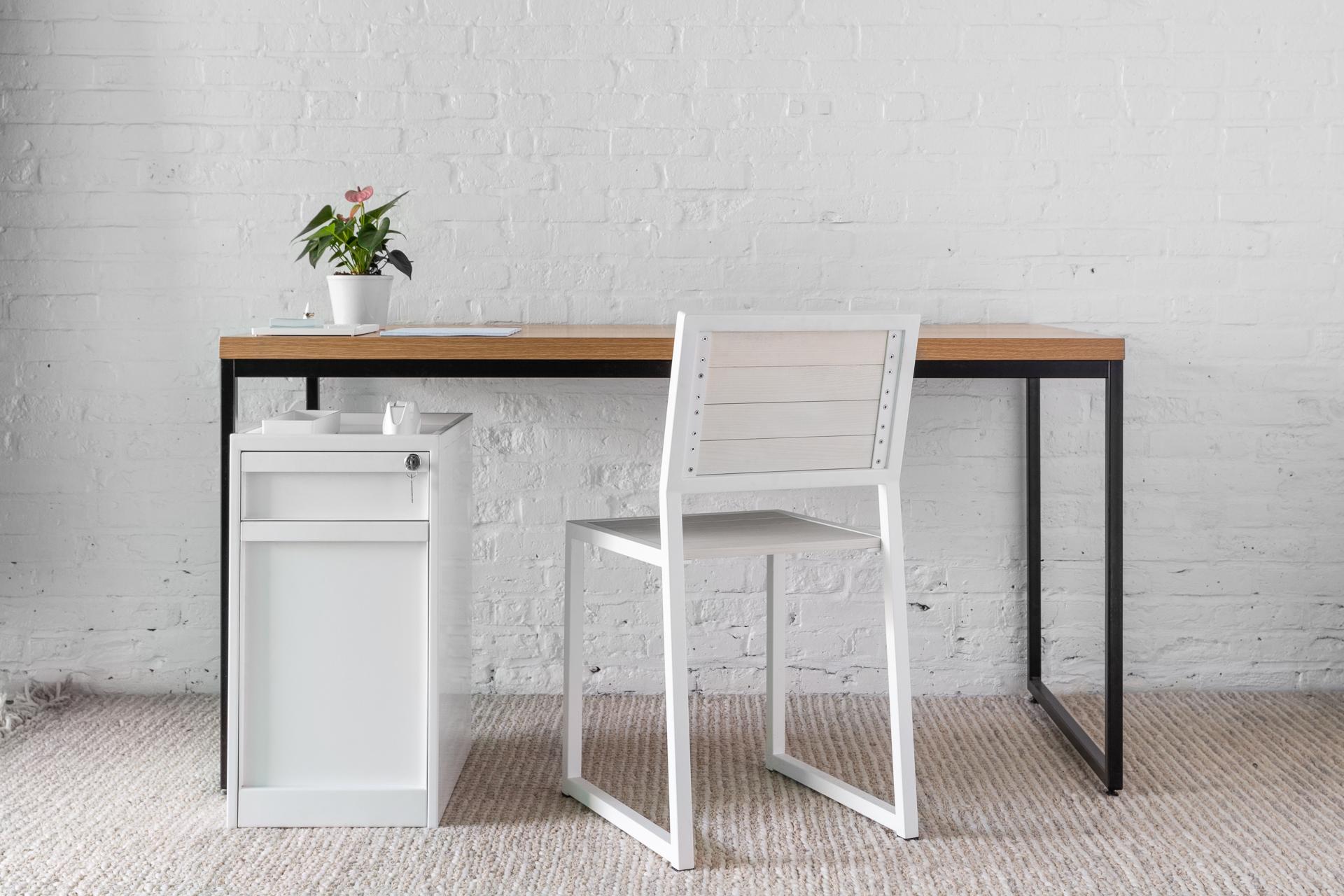 Steel 1 X 1 Desk 48