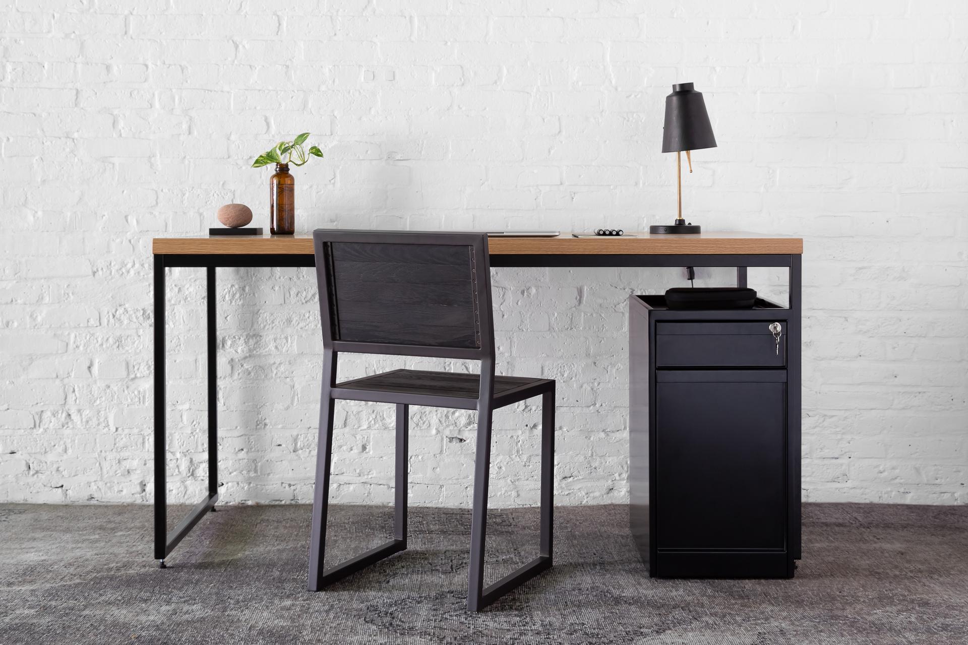 1 X 1 Desk 48