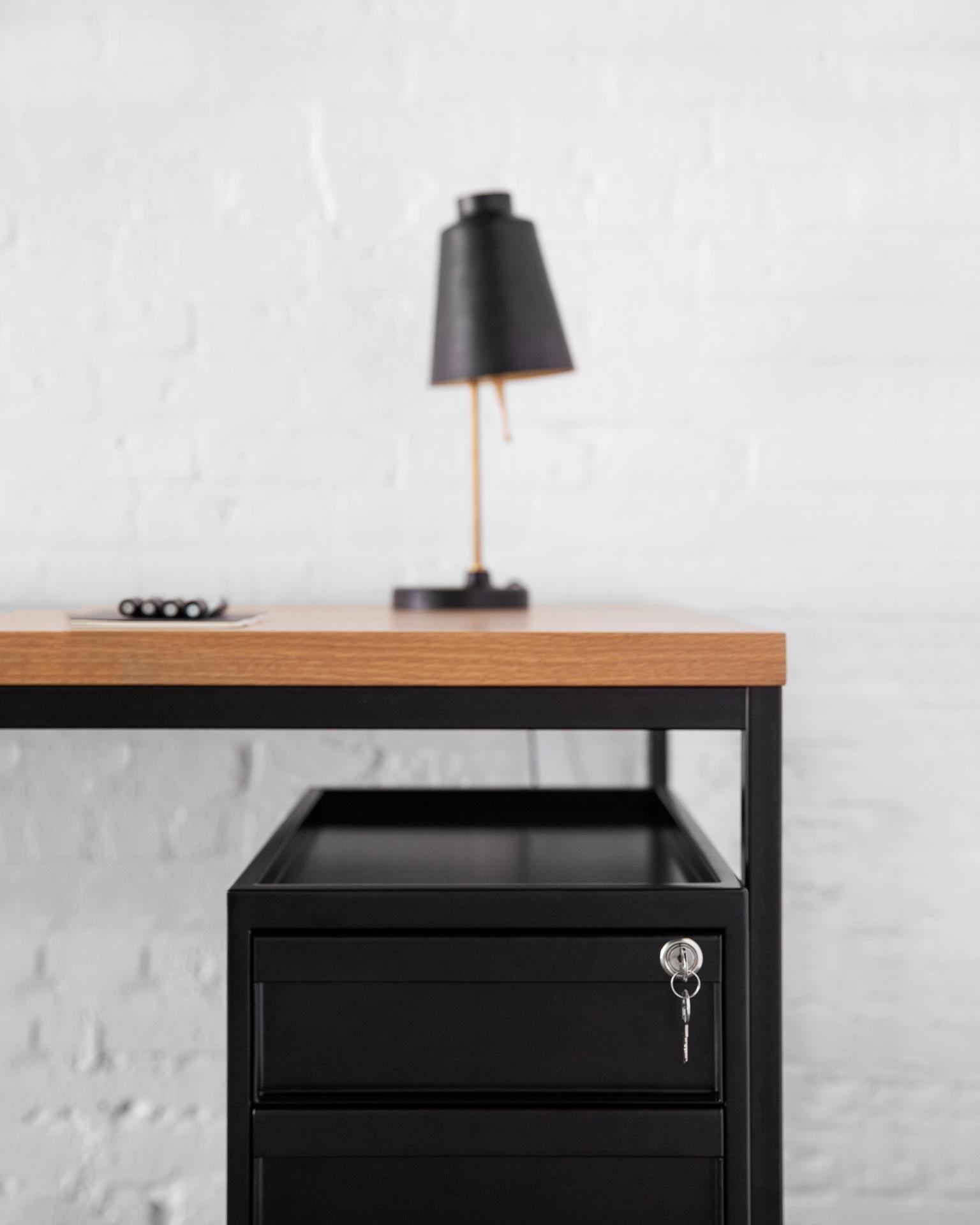1 X 1 Desk 48