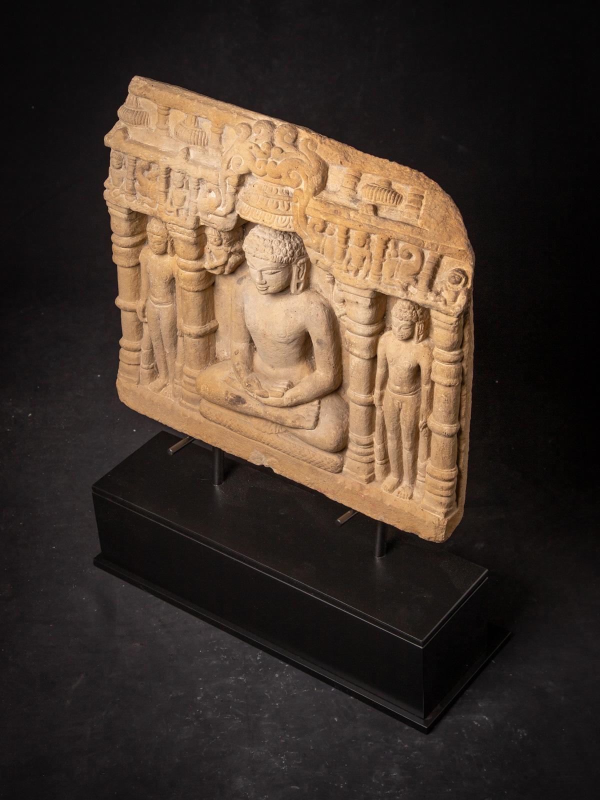 10-12e siècle Fragment Jain en grès ancien de l'Inde en vente 1