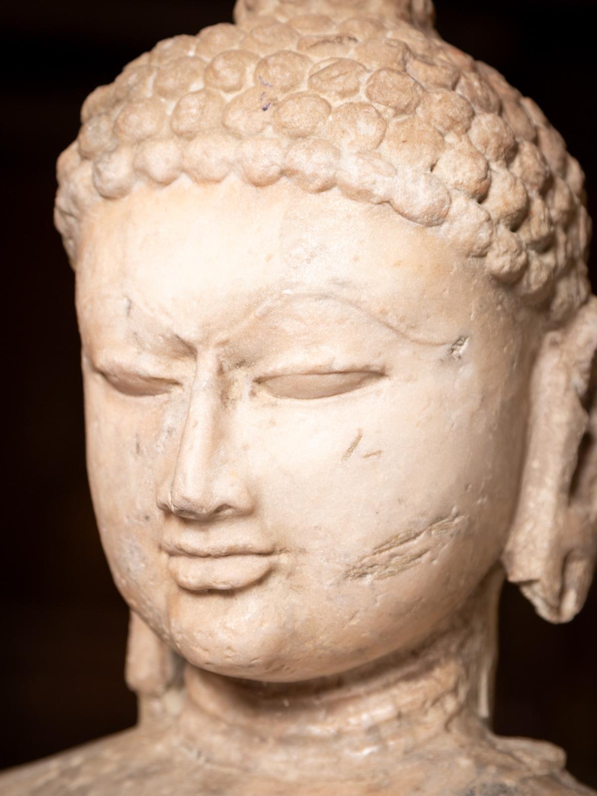 10-12th century Special antique marble figure of a Jain Tīrthaṅkara from India For Sale 5