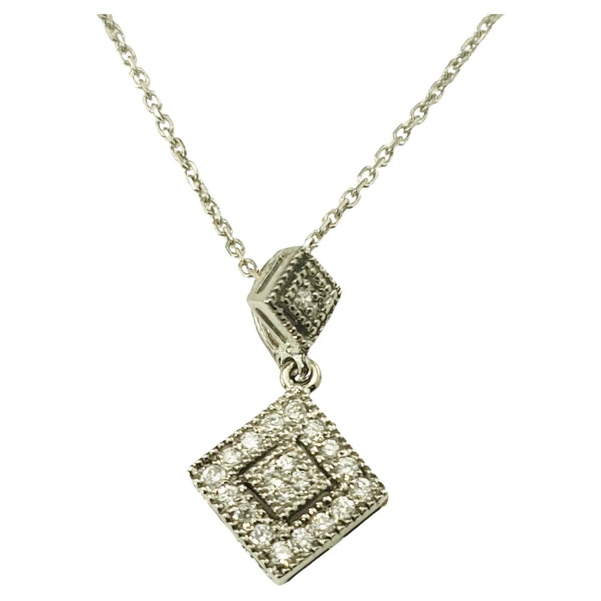10/14 Karat White Gold and Diamond Pendant Necklace For Sale