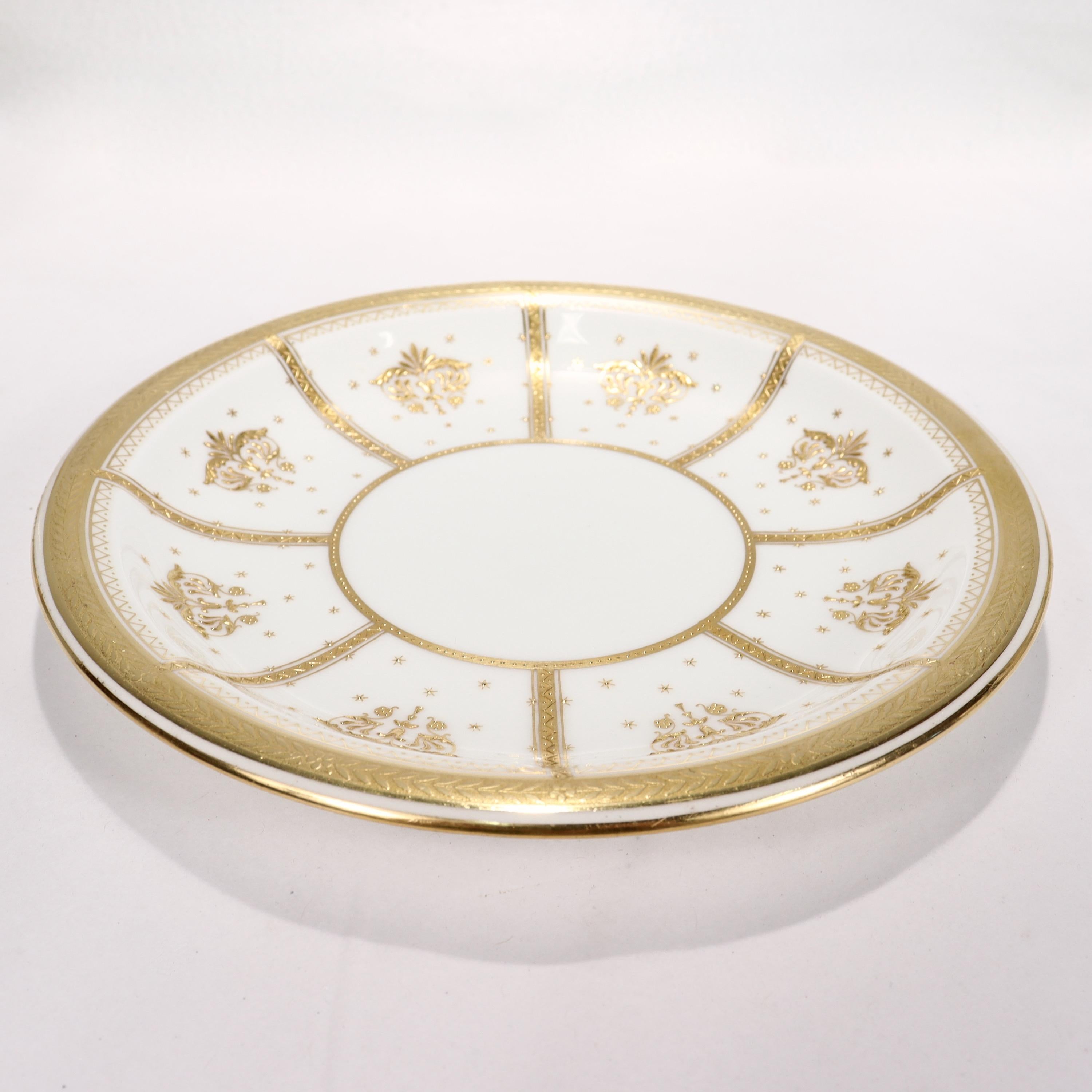 10 Antique Mintons Porcelain Raised Gold Aesthetic Movement Luncheon Plates In Good Condition For Sale In Philadelphia, PA
