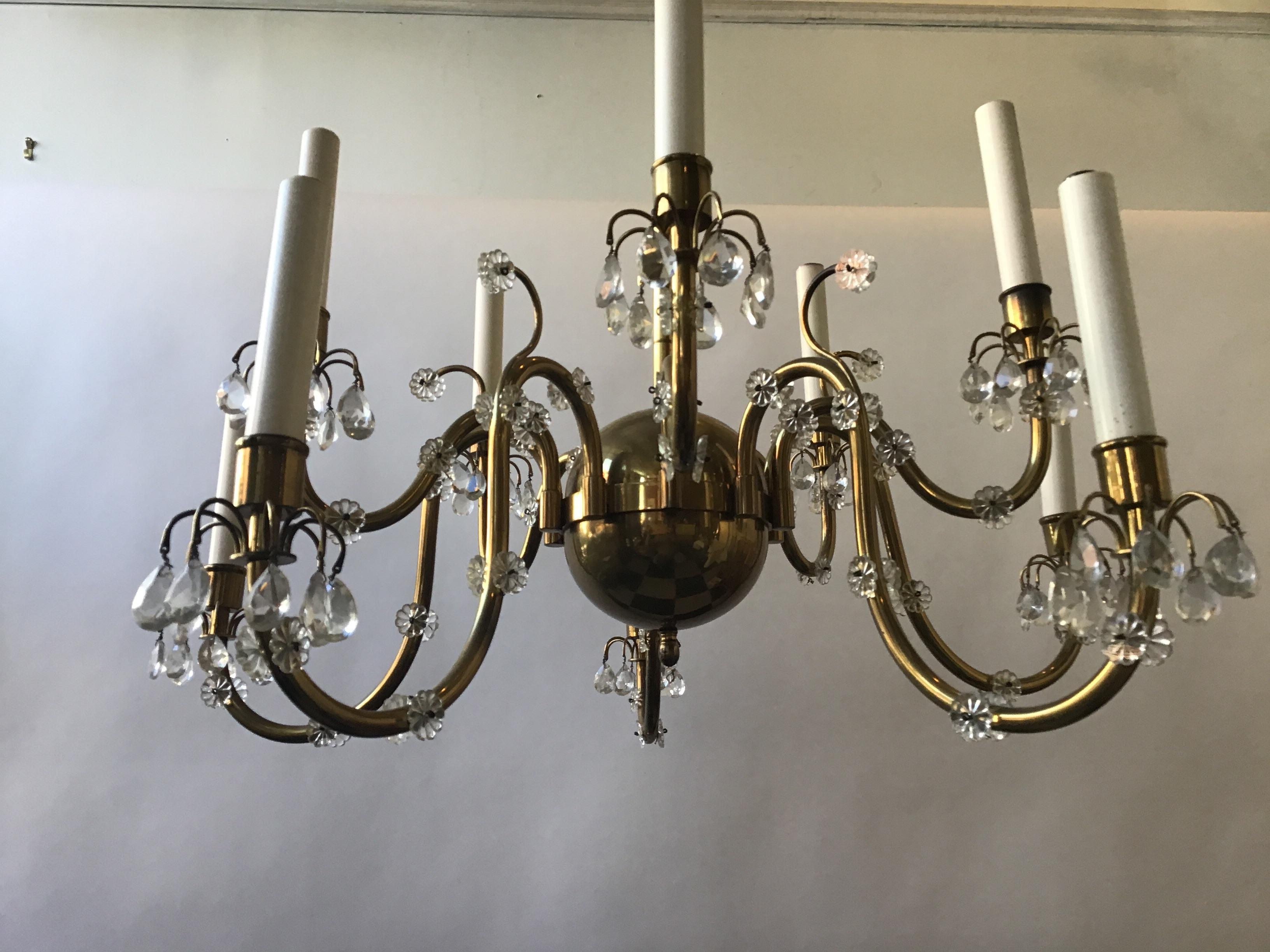 10 Arm 1950s Italian Brass/Crystal Chandelier In Good Condition For Sale In Tarrytown, NY