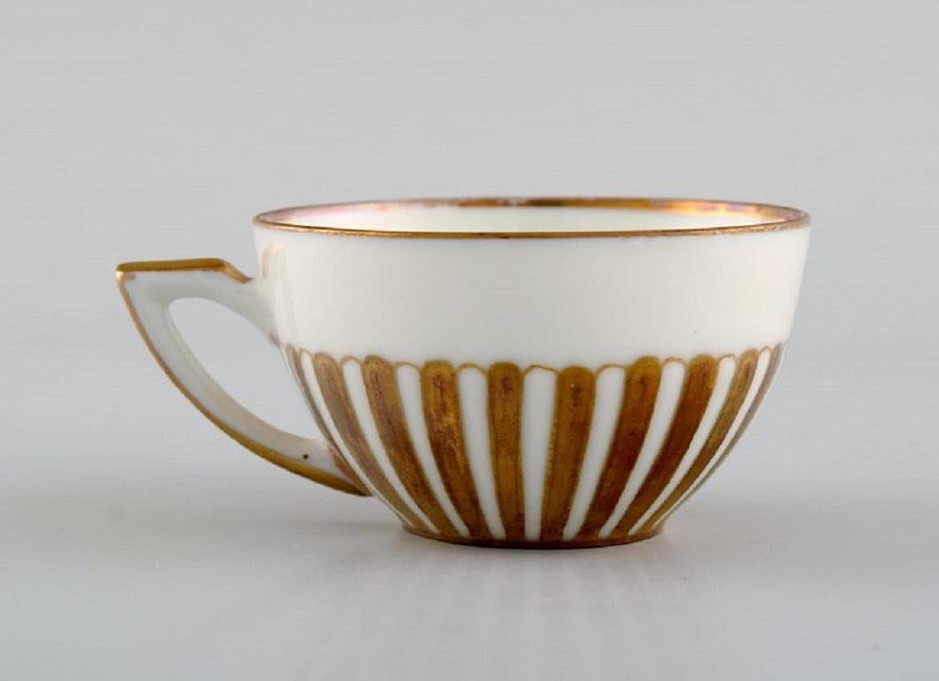 art deco cups and saucers
