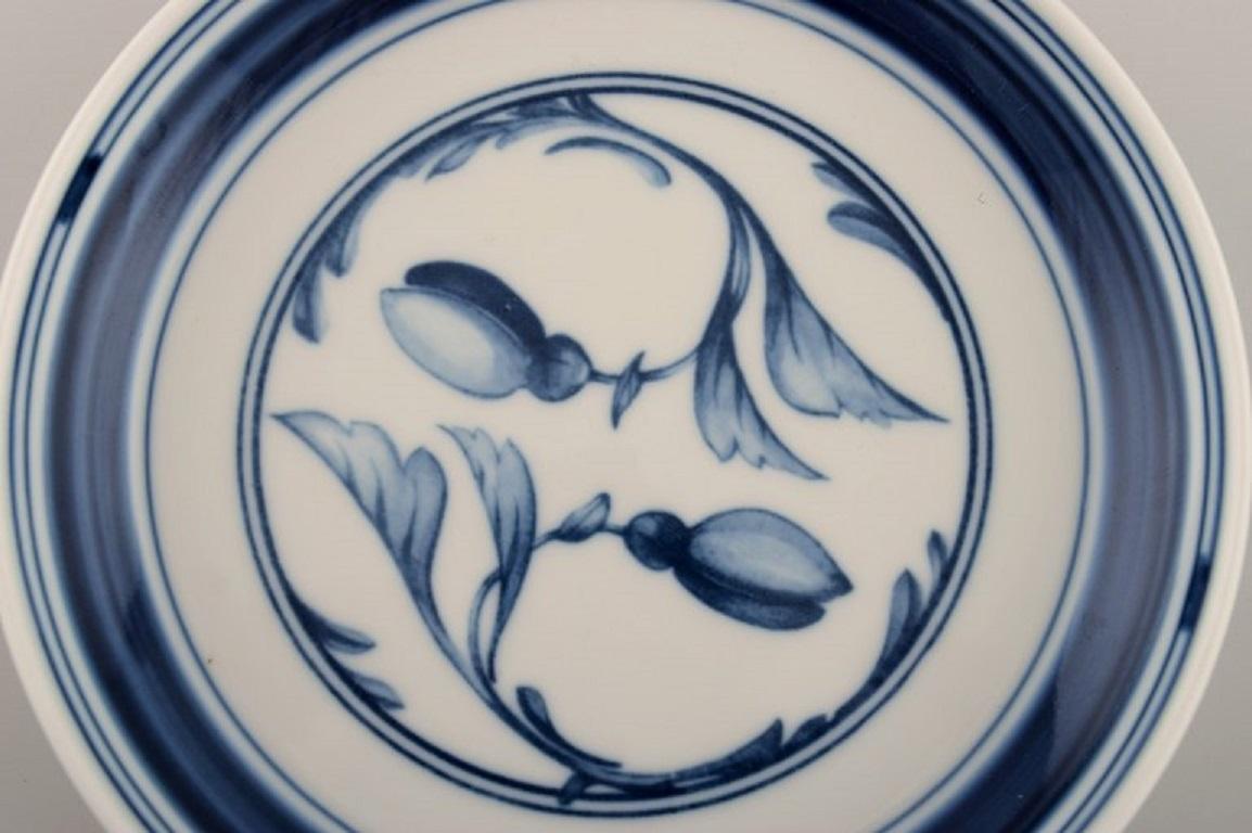 Scandinavian Modern 10 Bing & Grøndahl Corinth Plates in Porcelain, 1970s For Sale