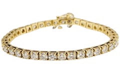 10 Carat Round Brilliant Cut Diamond Tennis Bracelet in 18 Karat Yellow Gold