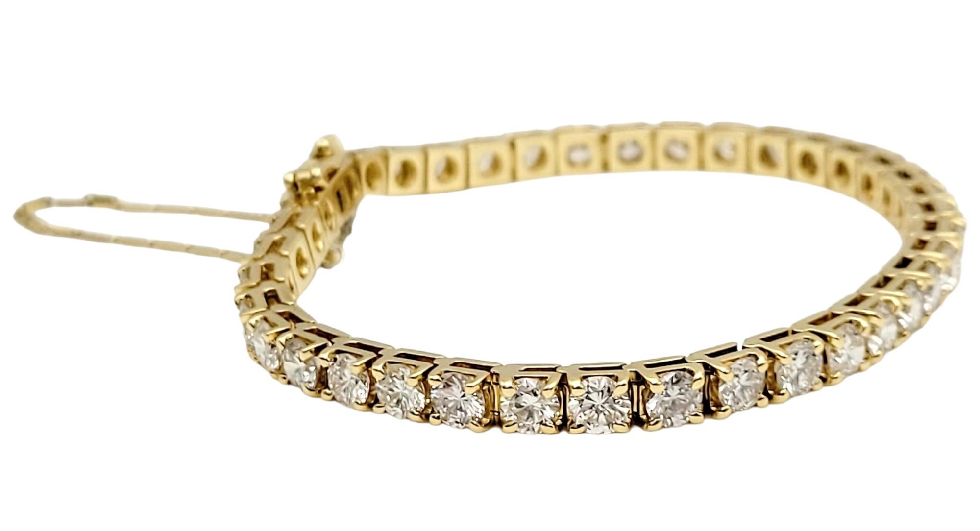 Modern 10 Carat Round Brilliant Cut Diamond Tennis Bracelet in 18 Karat Yellow Gold  For Sale