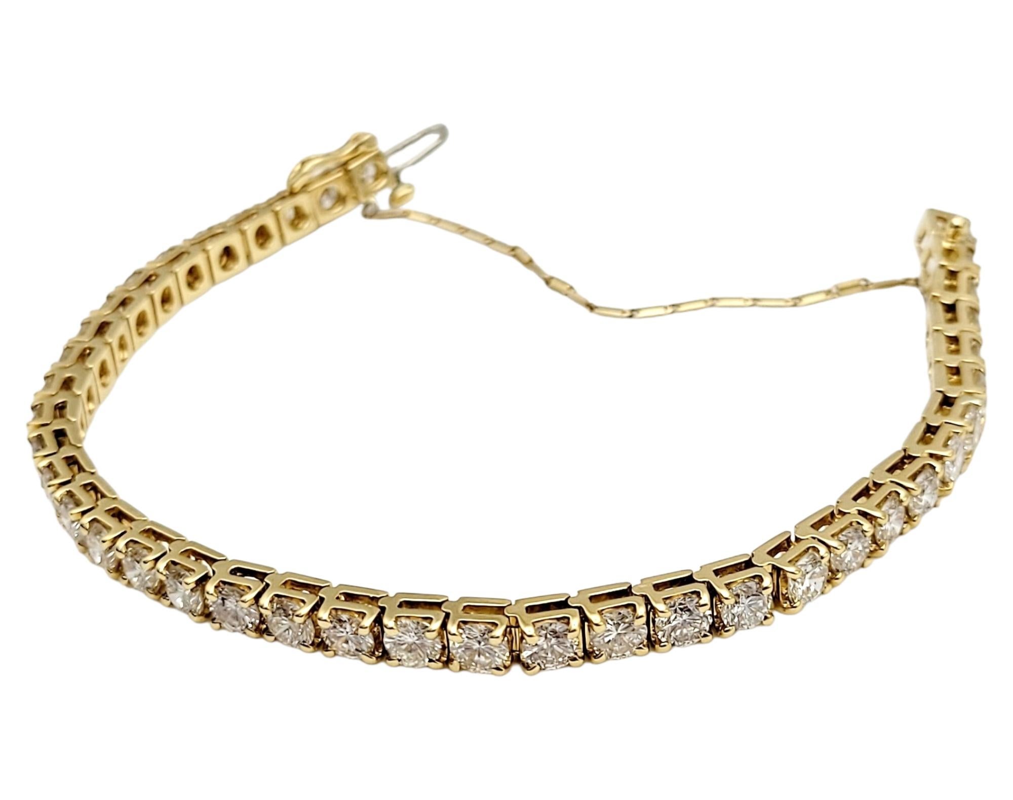 10 Carat Round Brilliant Cut Diamond Tennis Bracelet in 18 Karat Yellow Gold  For Sale 2