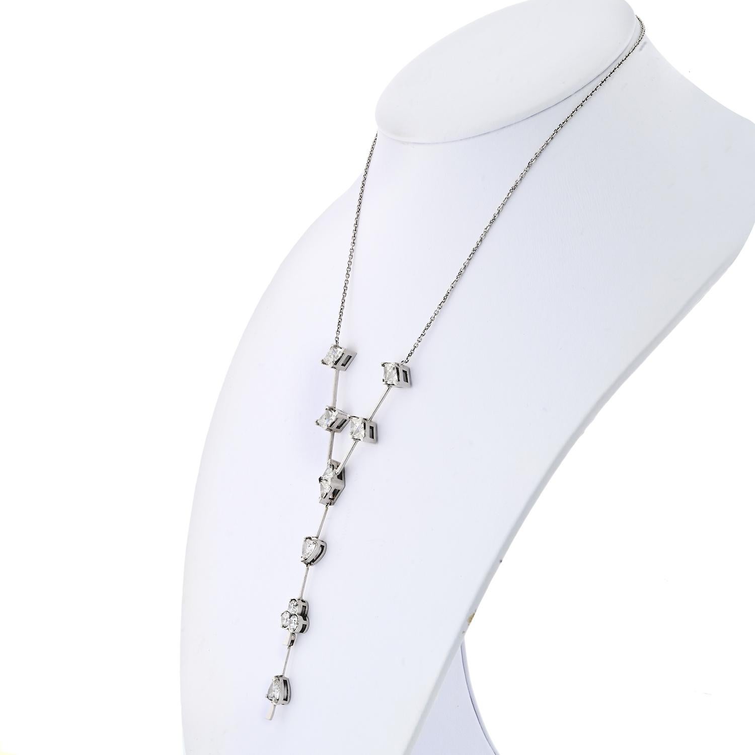 This diamond chain necklace is a stunning piece of jewelry that is sure to turn heads. Crafted from high-quality 14k white gold, this necklace features an impressive 10.00cttw of sparkling diamonds. What makes this necklace truly unique is the way