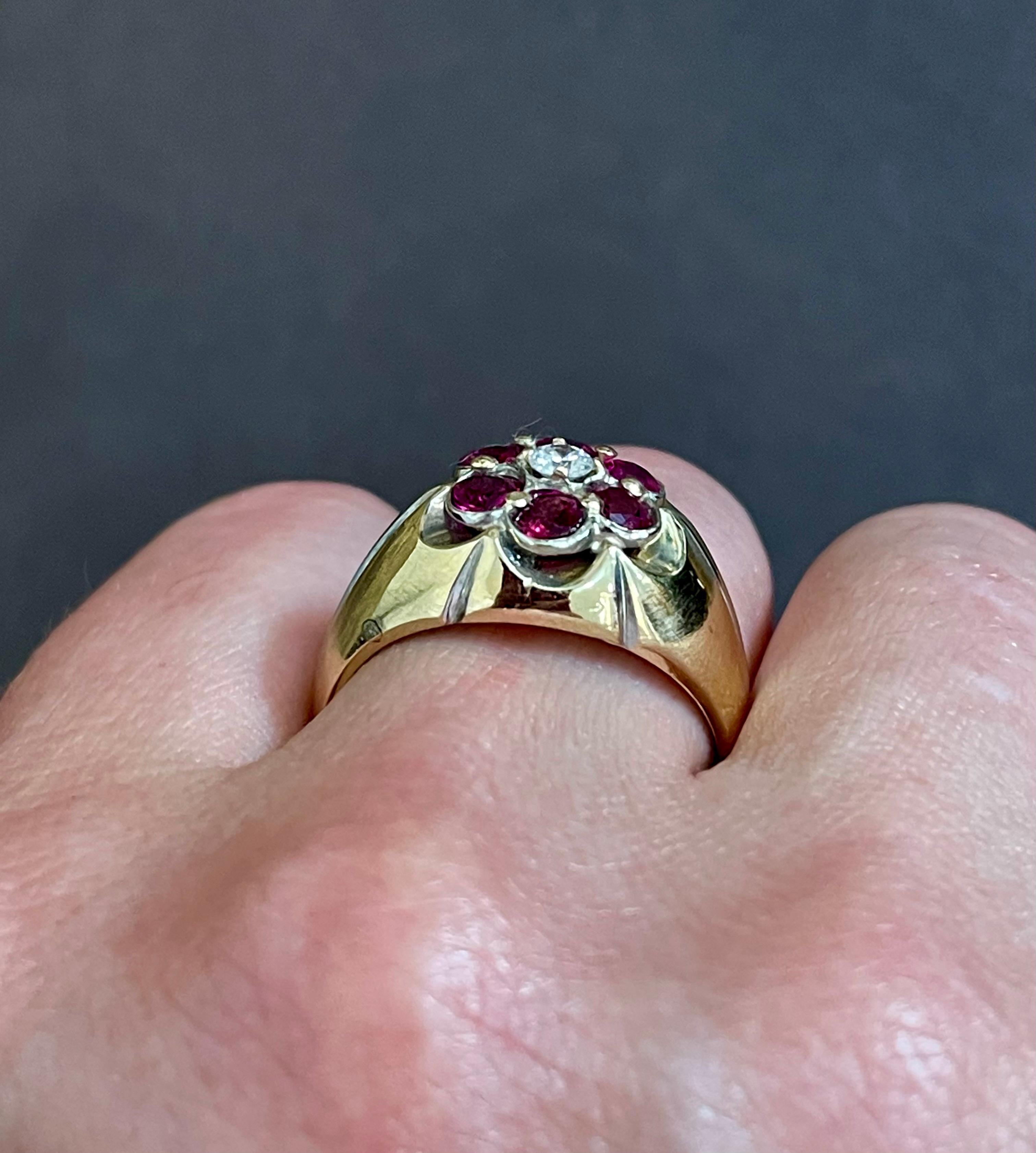 1.0 Carat, 7 Stone Ruby & Diamond Traditional Men's Ring 14 Karat Y Gold Ring 6