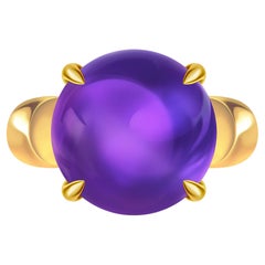 10 Carat Amethyst Cabochon 18 Karat Yellow Gold Ring by D&A