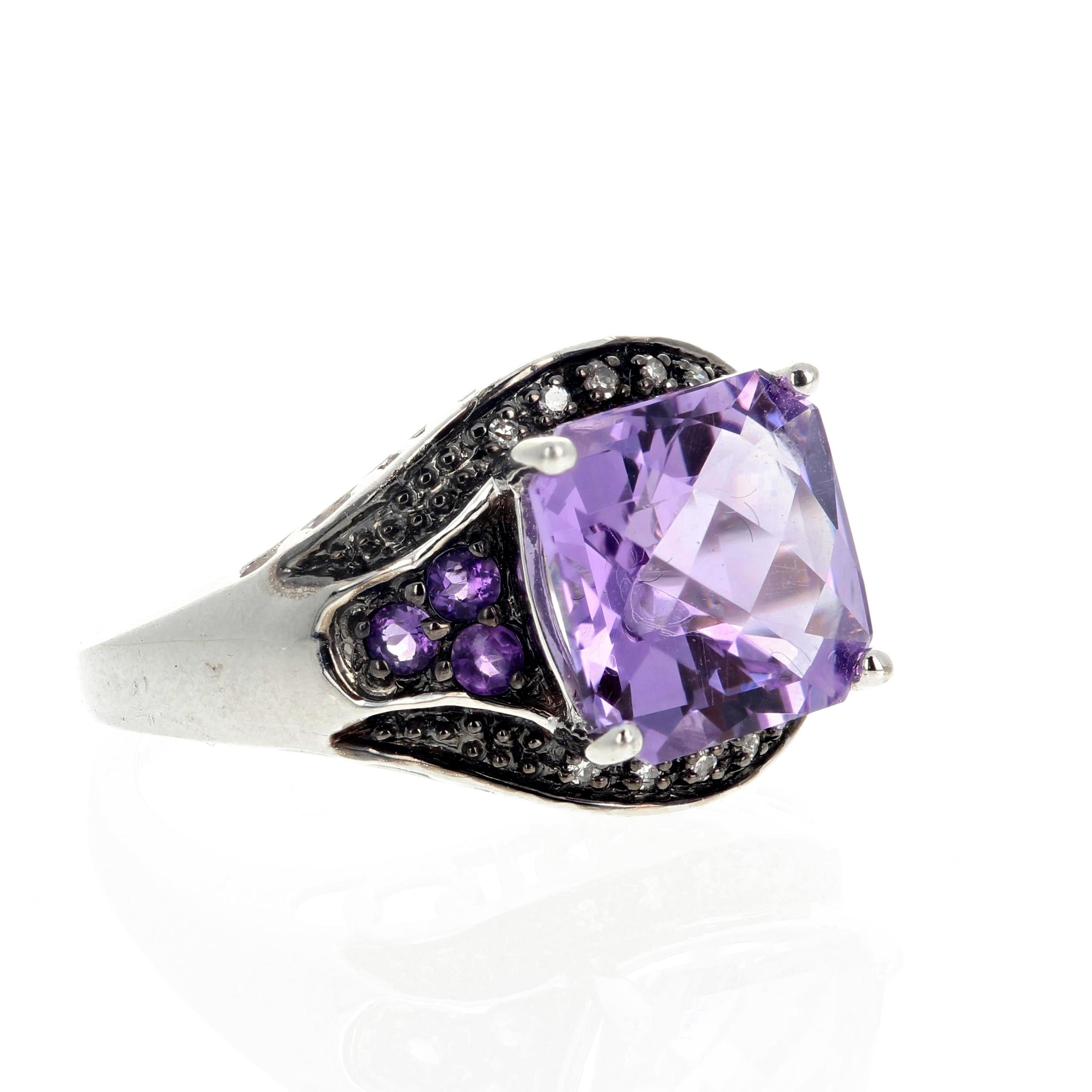 AJD Brilliant Elegant Glittering Real Diamonds & 10 Cts Amethyst Ring In New Condition For Sale In Raleigh, NC