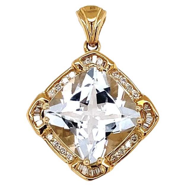 10 Karat Aquamarin und Diamant Gold Vintage-Anhänger im Angebot