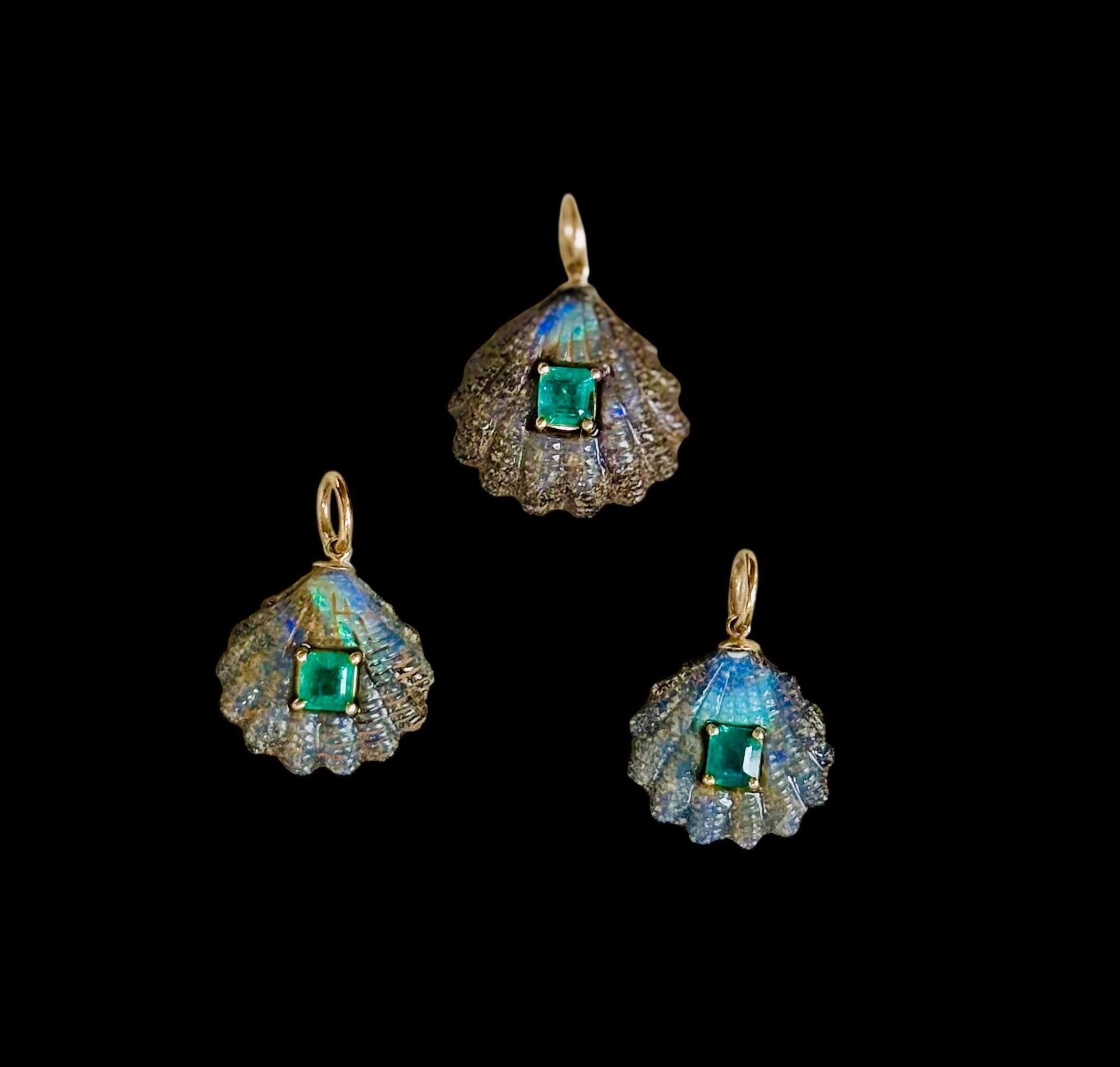 10 Carat Australian Opal Shell Pendant with Emerald & 14k Gold For Sale 2