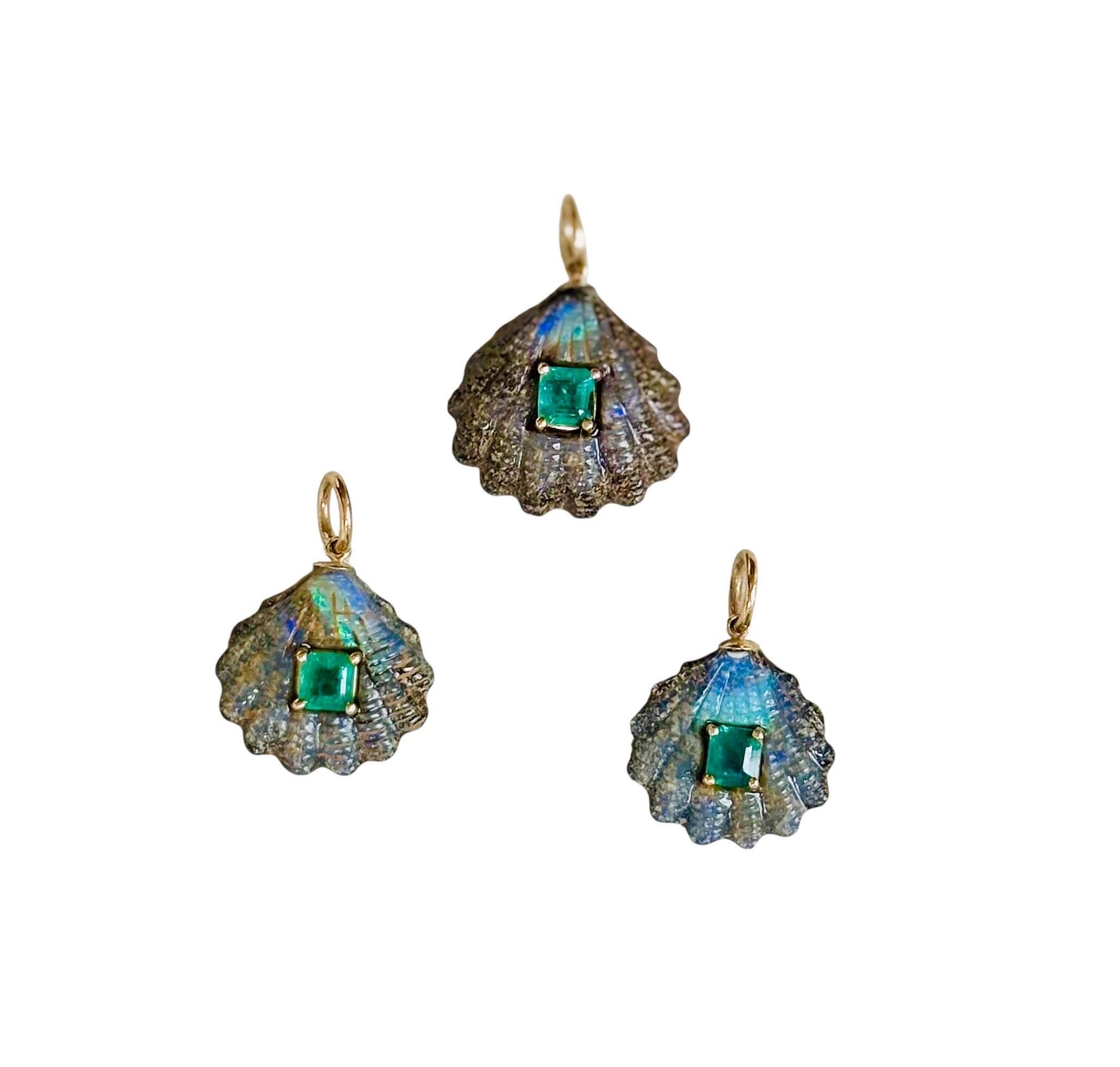 10 Carat Australian Opal Shell Pendant with Emerald & 14k Gold For Sale 4