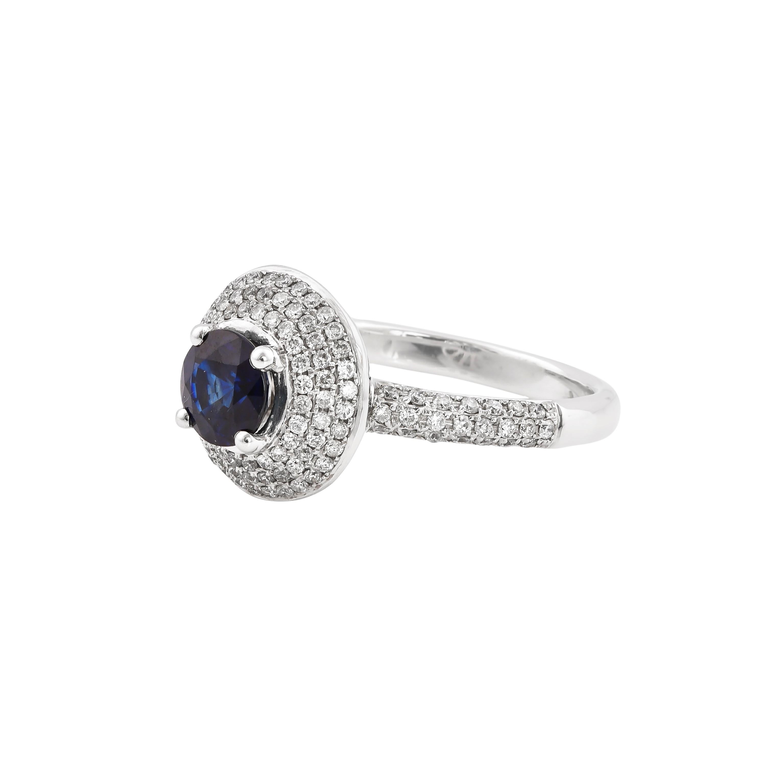 Contemporary 1.0 Carat Blue Sapphire and White Diamond Ring in 14 Karat White Gold For Sale