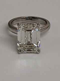 10 Carat Classic Emerald Cut Diamond Solitaire K VS2 GIA