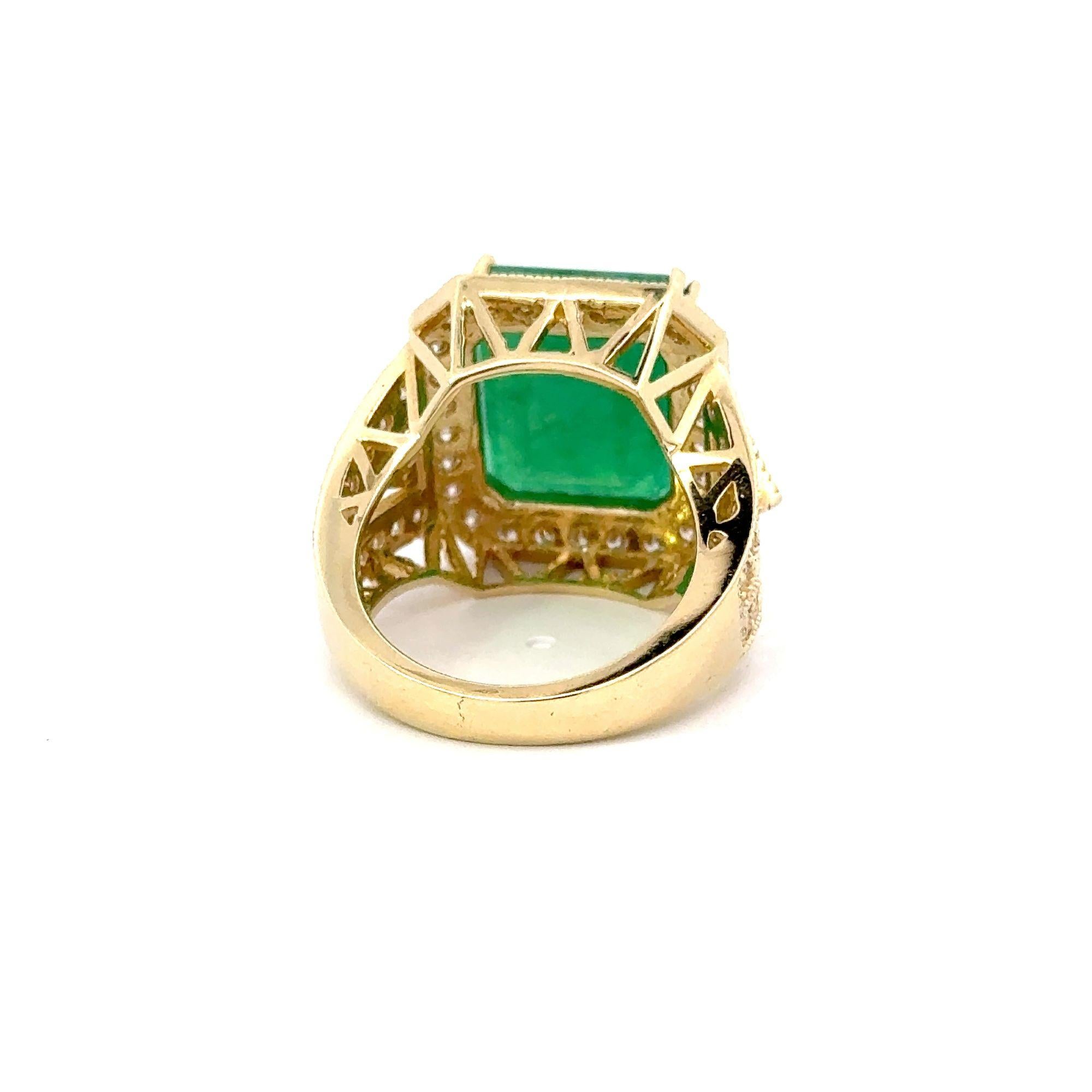 10 Karat kolumbianischer Smaragd & Diamant Halo geteilter Schaft in 18 Karat Gold Statement-Ring mit Smaragd im Angebot 7