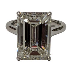 10 Carat D Flawless Emerald Cut Diamond for Ring or Collecting, GIA
