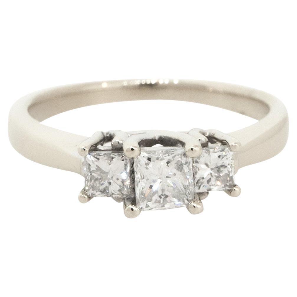 1.0 Carat Diamond 3 Stone Engagement Ring 18 Karat In Stock