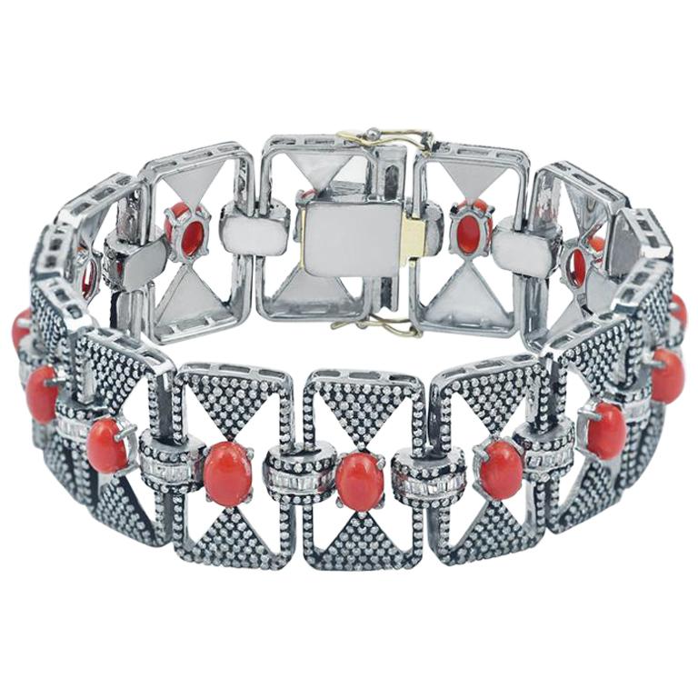 10 Carat Diamond Bracelet with Red Corals For Sale
