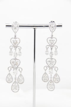 10 Carat Diamond Earring in 18 Karat Gold