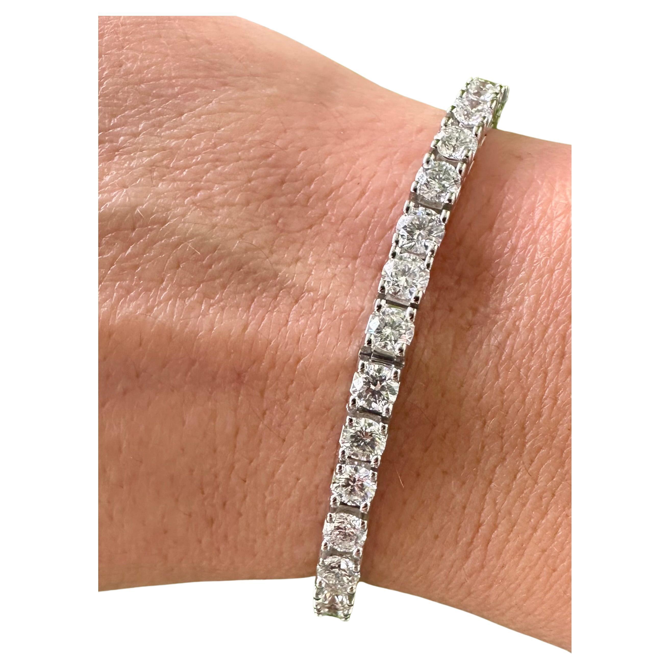 10 Carat Diamond Tennis Bracelet With 25 Points Each in 18k White Gold at  1stDibs