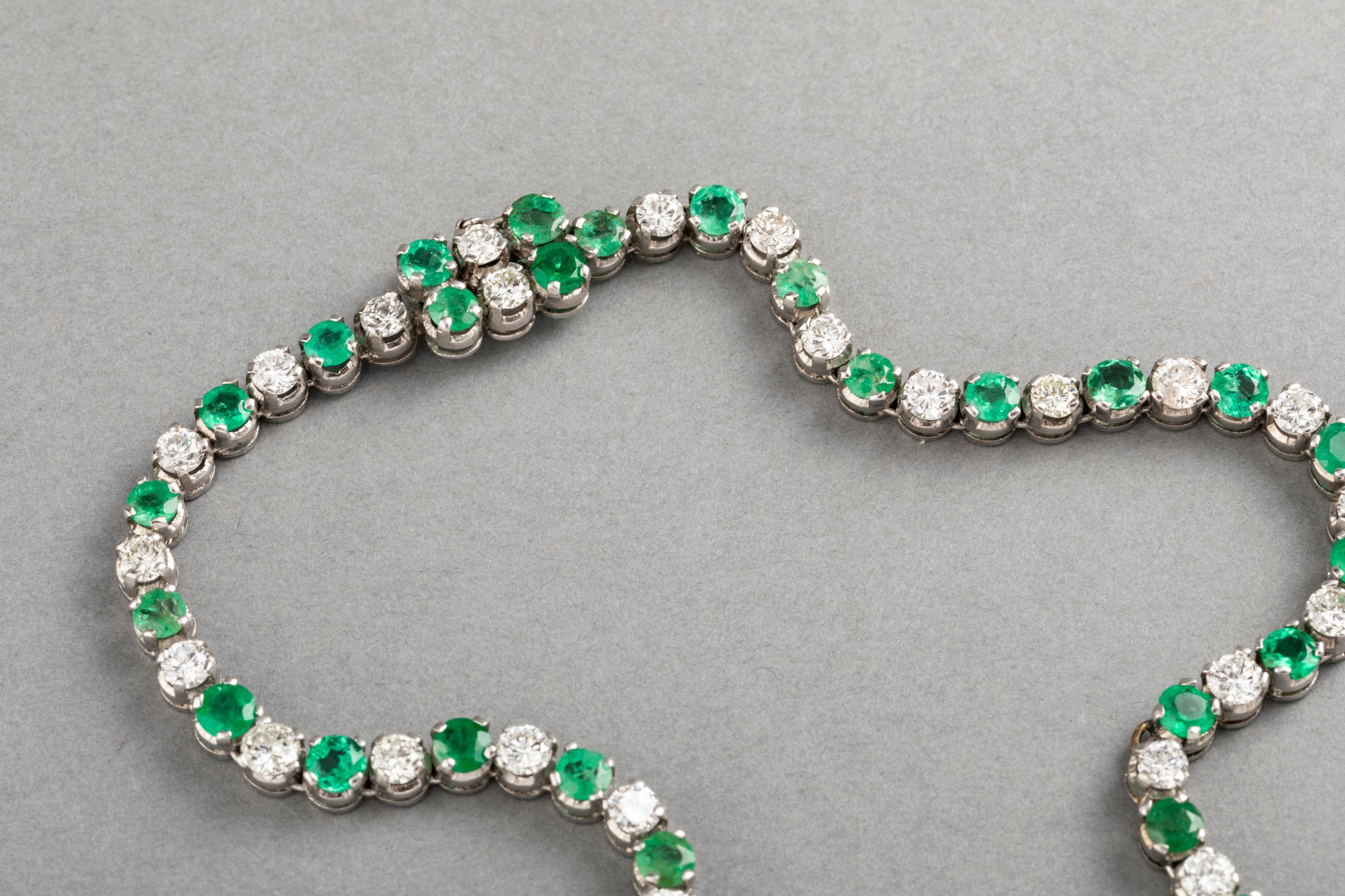 Women's or Men's 10 Carat Diamonds and 12 Carat Emeralds Necklace