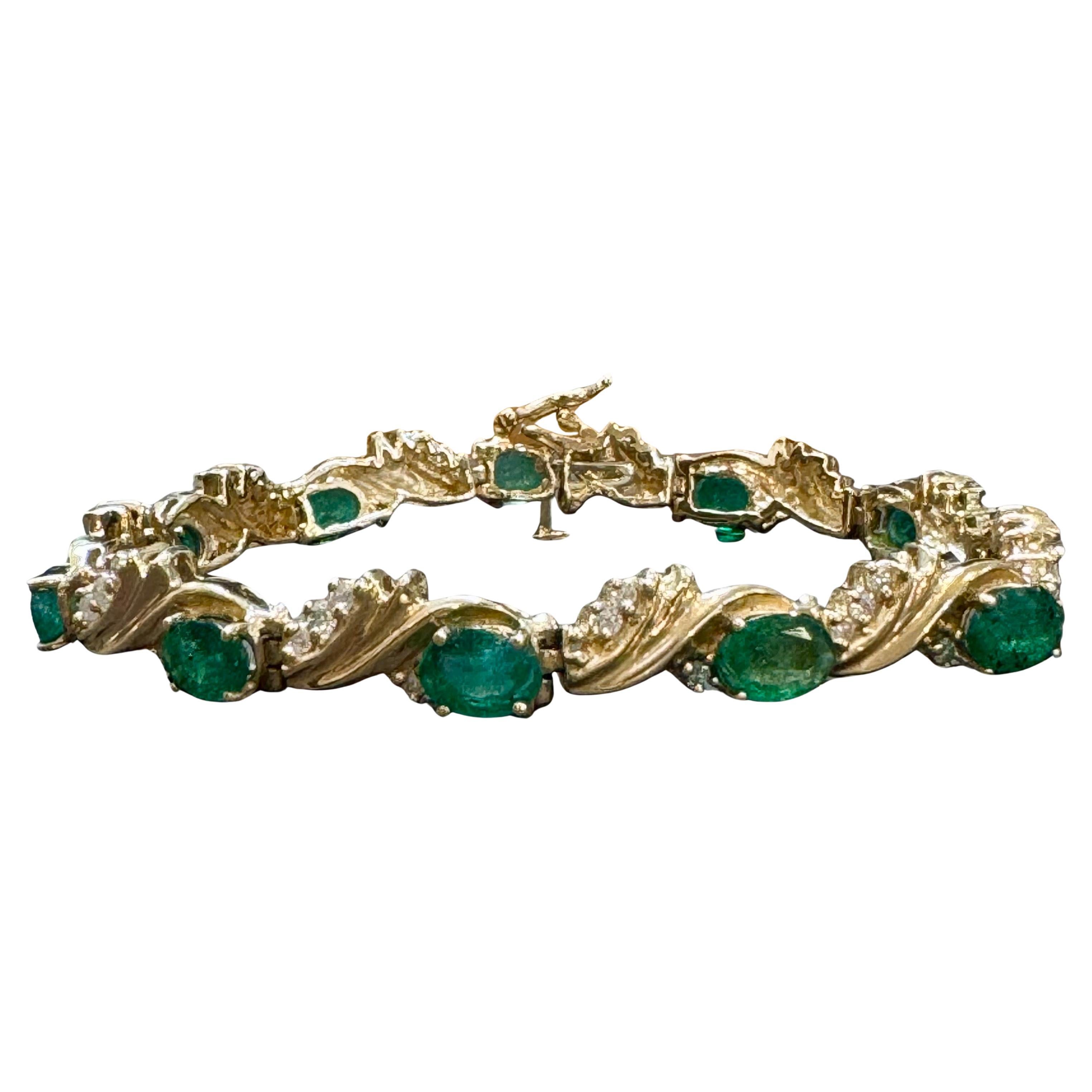 Oval Cut 10 Carat Emerald 1.3 Carat Diamond Affordable Tennis Bracelet 14 K Yellow  Gold For Sale