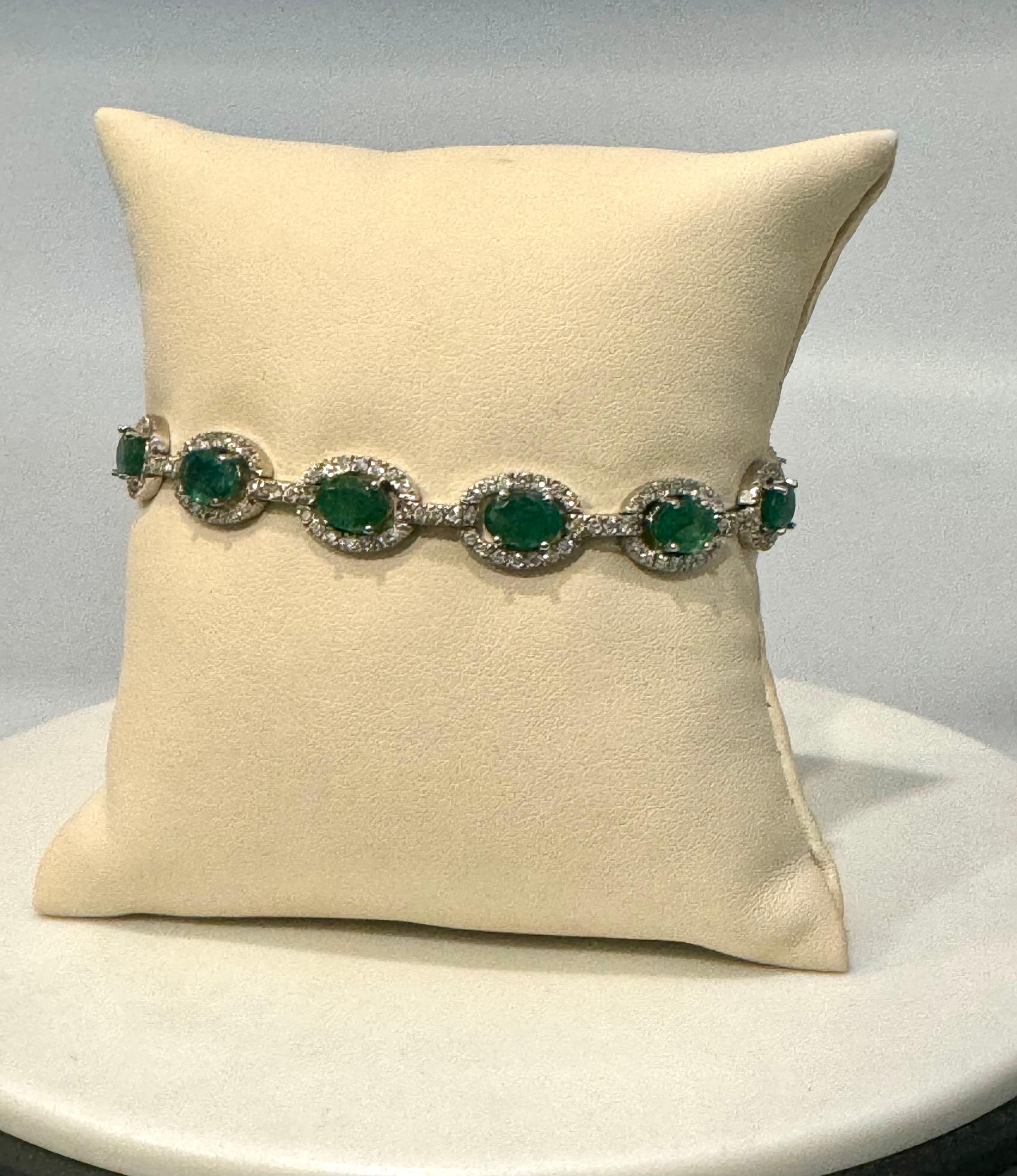 10 Carat Emerald & 3 Carat Diamond Tennis Bracelet 14 Karat White Gold, 17.1 GM In Excellent Condition In New York, NY