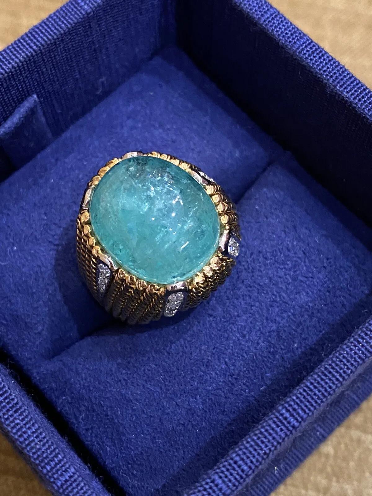 10 carat Emerald Cabochon and Diamond High Dome Cocktail Ring For Sale 1