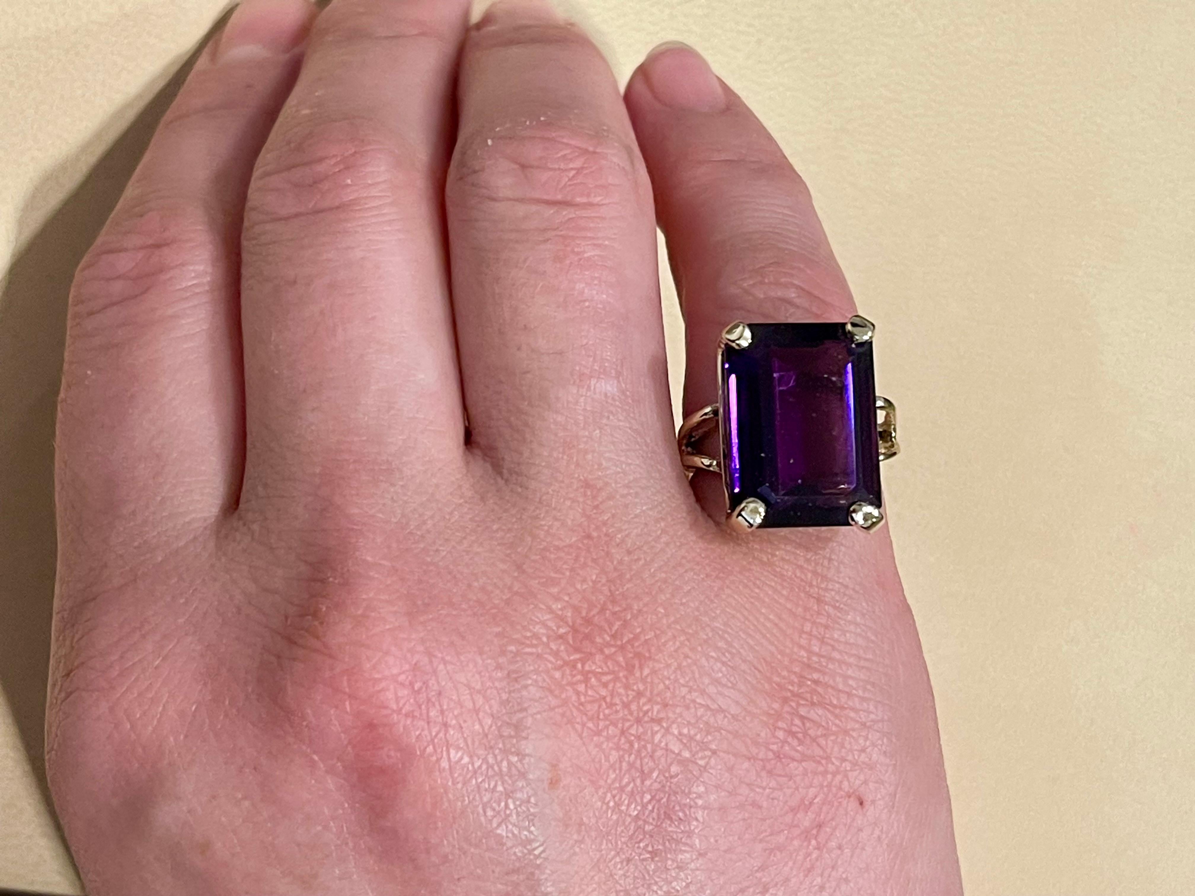 13 Carat Emerald Cut Amethyst Cocktail Ring in 14 Karat Yellow Gold For Sale 6