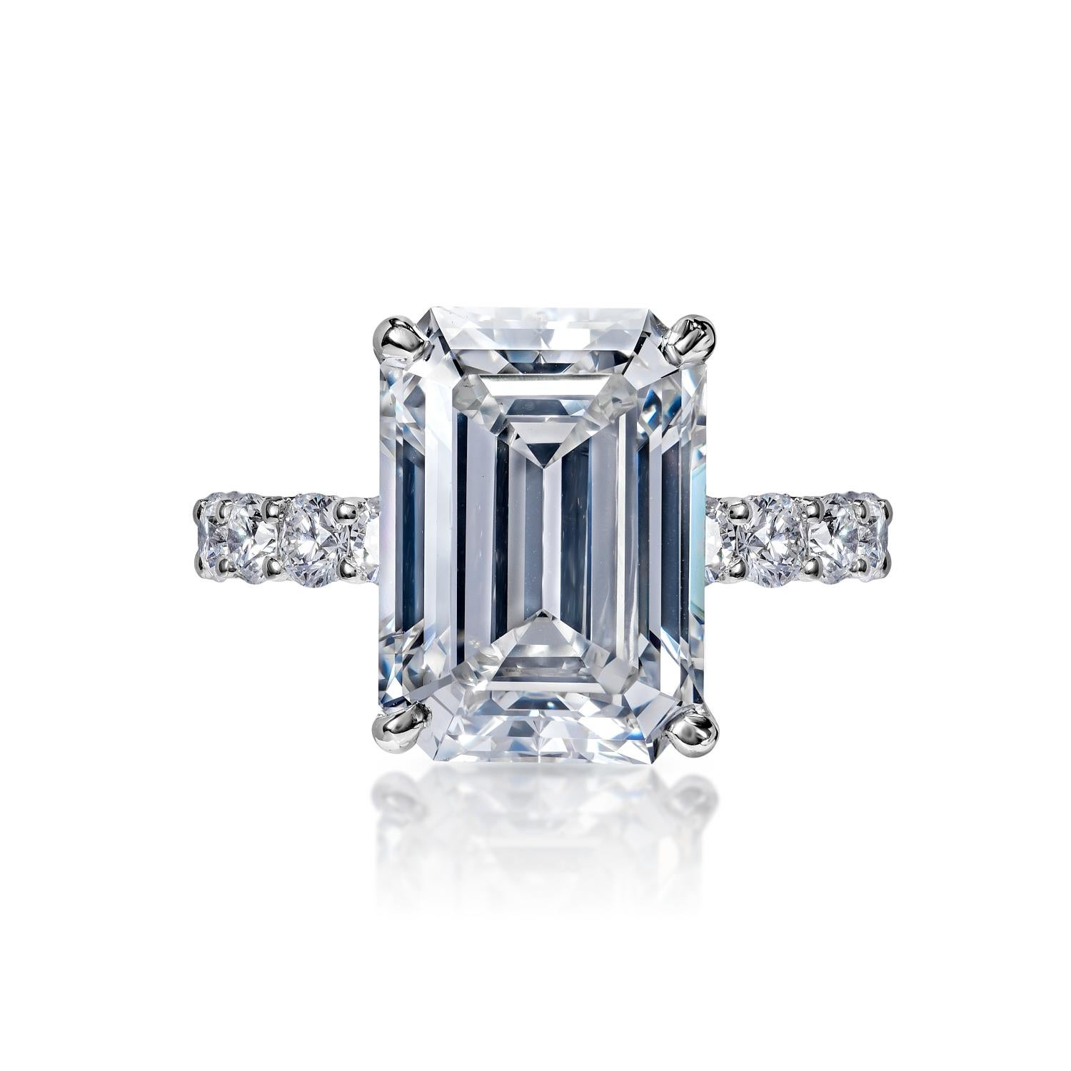 Francesca 10 Carats G IF Emerald Cut Diamond Engagement Ring in 18k White Gold. GIA Certified By Mike Nekta

 

GIA CERTIFIED
Center Diamond:

Carat Weight: 8.11 Carats
Color : G*
Clarity: IF
Style: Emerald Cut

*This Diamond has been treated by one