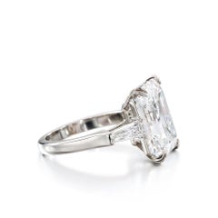 10 Carat Emerald-cut Statement / J color VS 14K White Gold