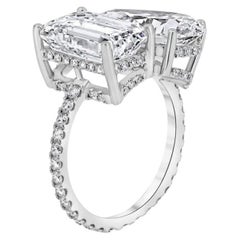 10 Carat Emerald-cut Toi Et Moi Diamond Ring / F color VS 14K White Gold