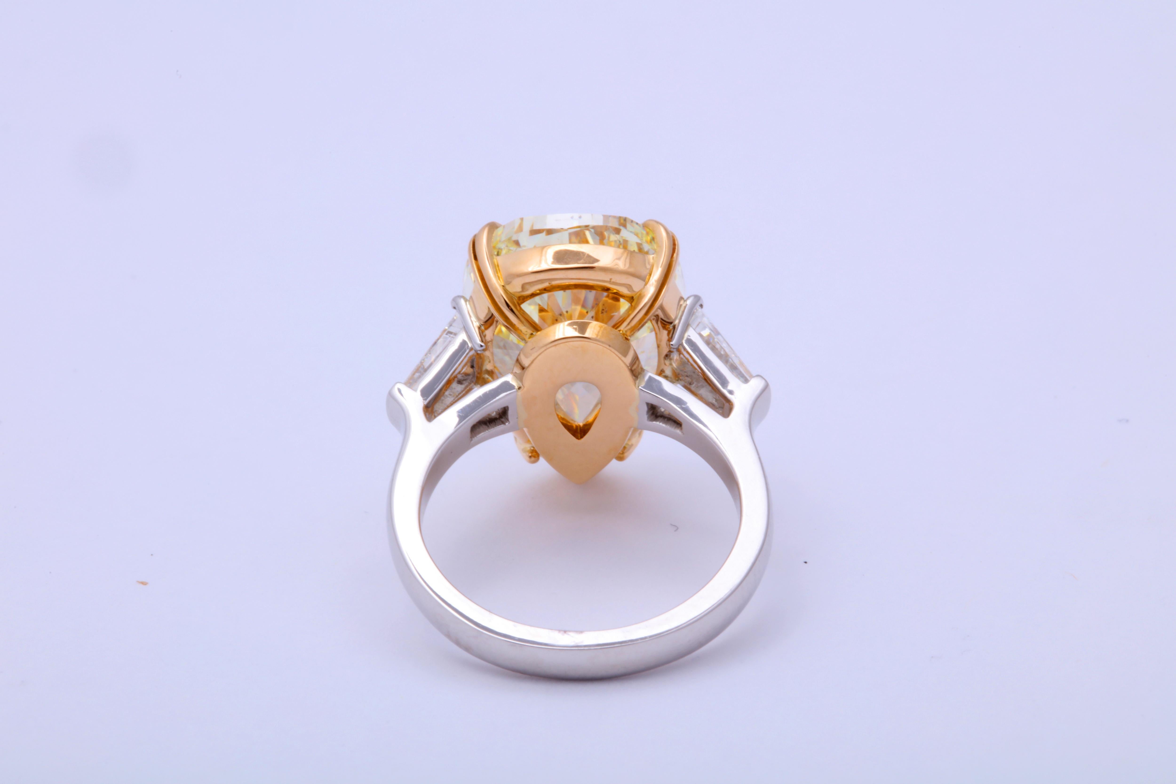 10 Carat Fancy Yellow Pear Shape Ring GIA Certified In New Condition In New York, NY