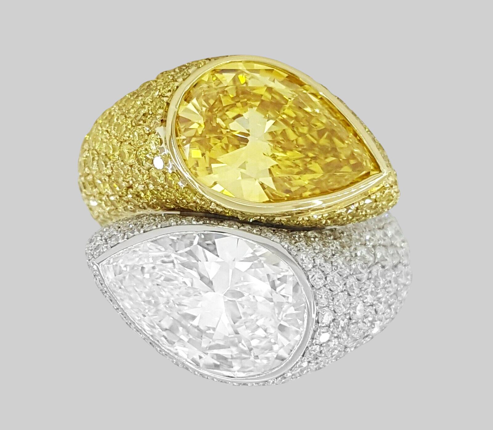 Modern 10 Carat Moi&Toi Pear Cut Fancy Vivid Yellow White Diamond Ring For Sale