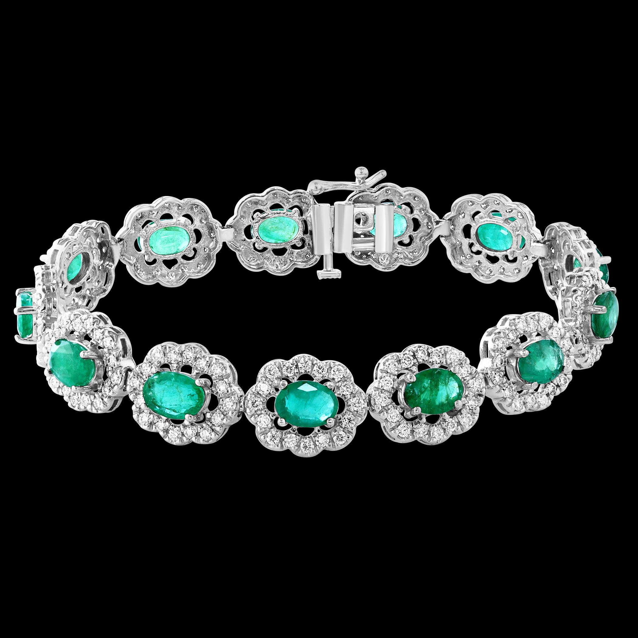 10 Carat Natural Brazilian Emerald & Diamond Tennis Bracelet 14 Karat Gold For Sale 9