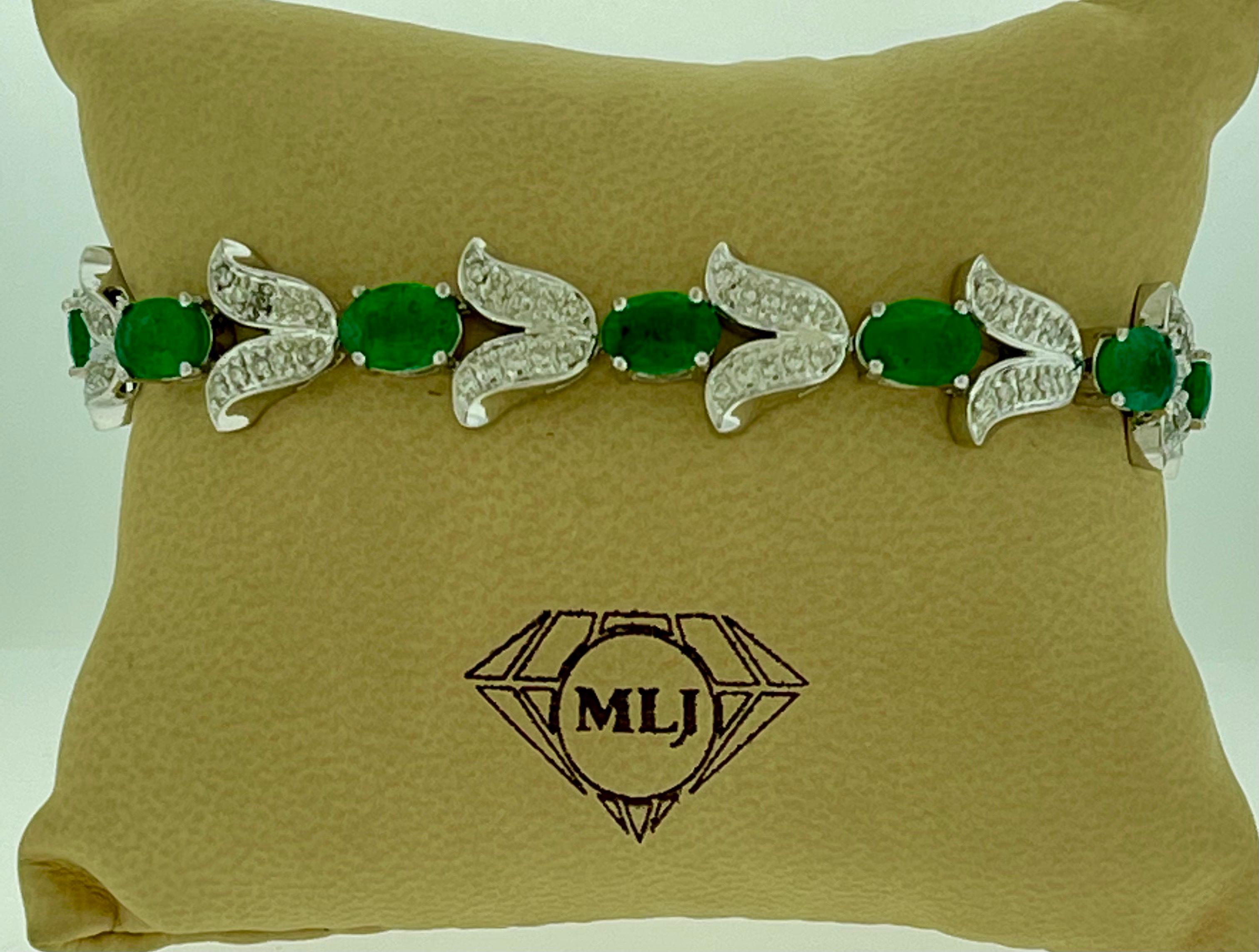 10 Carat Natural Brazilian Emerald & Diamond Tennis Bracelet 14 Karat White Gold For Sale 6