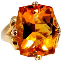 10 Carat Natural Citrine Solitaire Ring 14 Karat