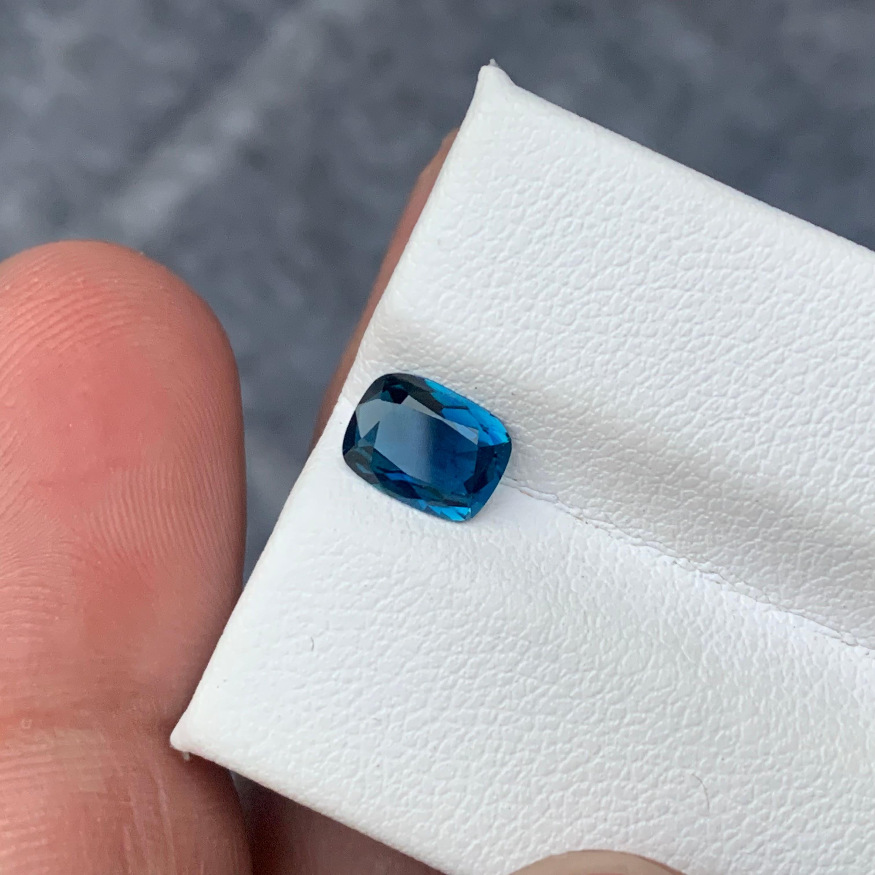 1.0 Carat Natural Faceted Ink Blue Tourmaline Long Cushion Shape For Sale 4