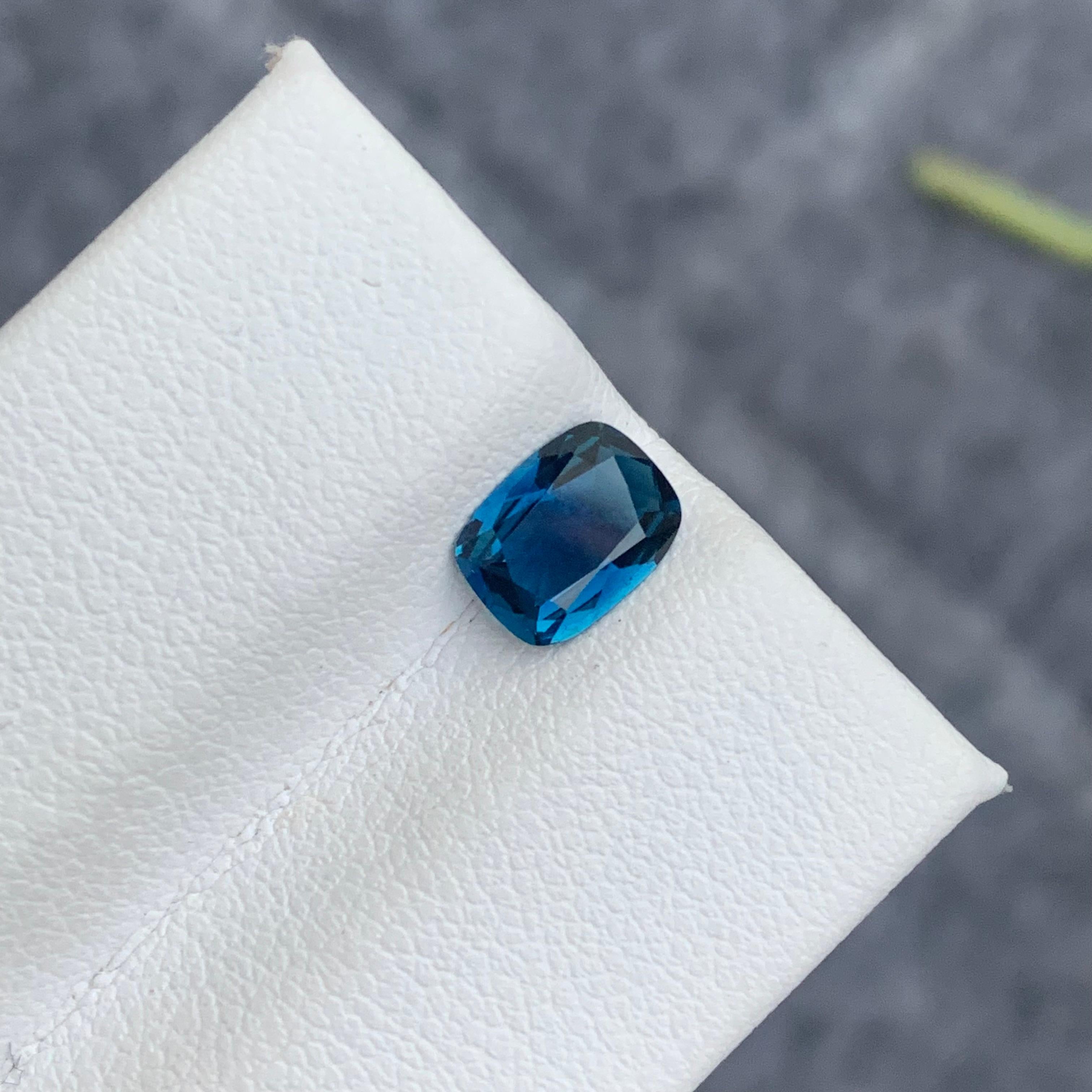 1.0 Carat Natural Faceted Ink Blue Tourmaline Long Cushion Shape For Sale 5