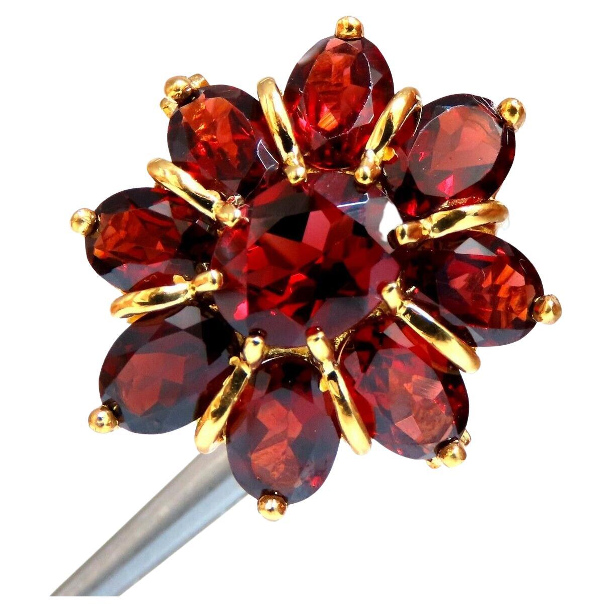 10 Carat Natural Garnets Clover Ring 10 Karat Yellow Gold For Sale