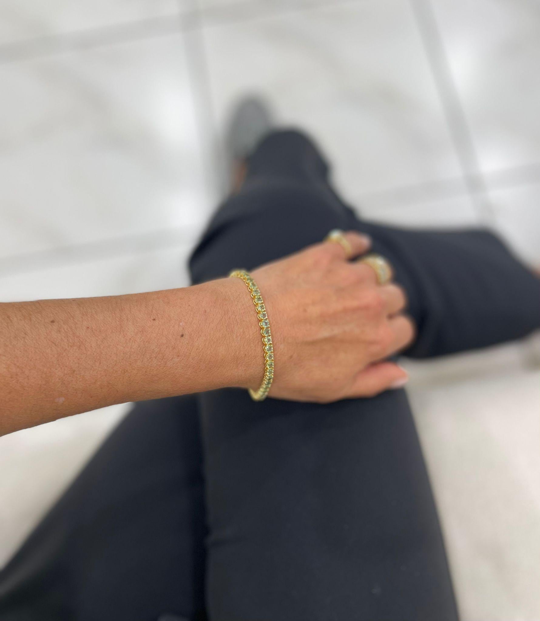 Bracciale da tennis in oro giallo con zaffiro verde naturale da 10 carati in vendita 9
