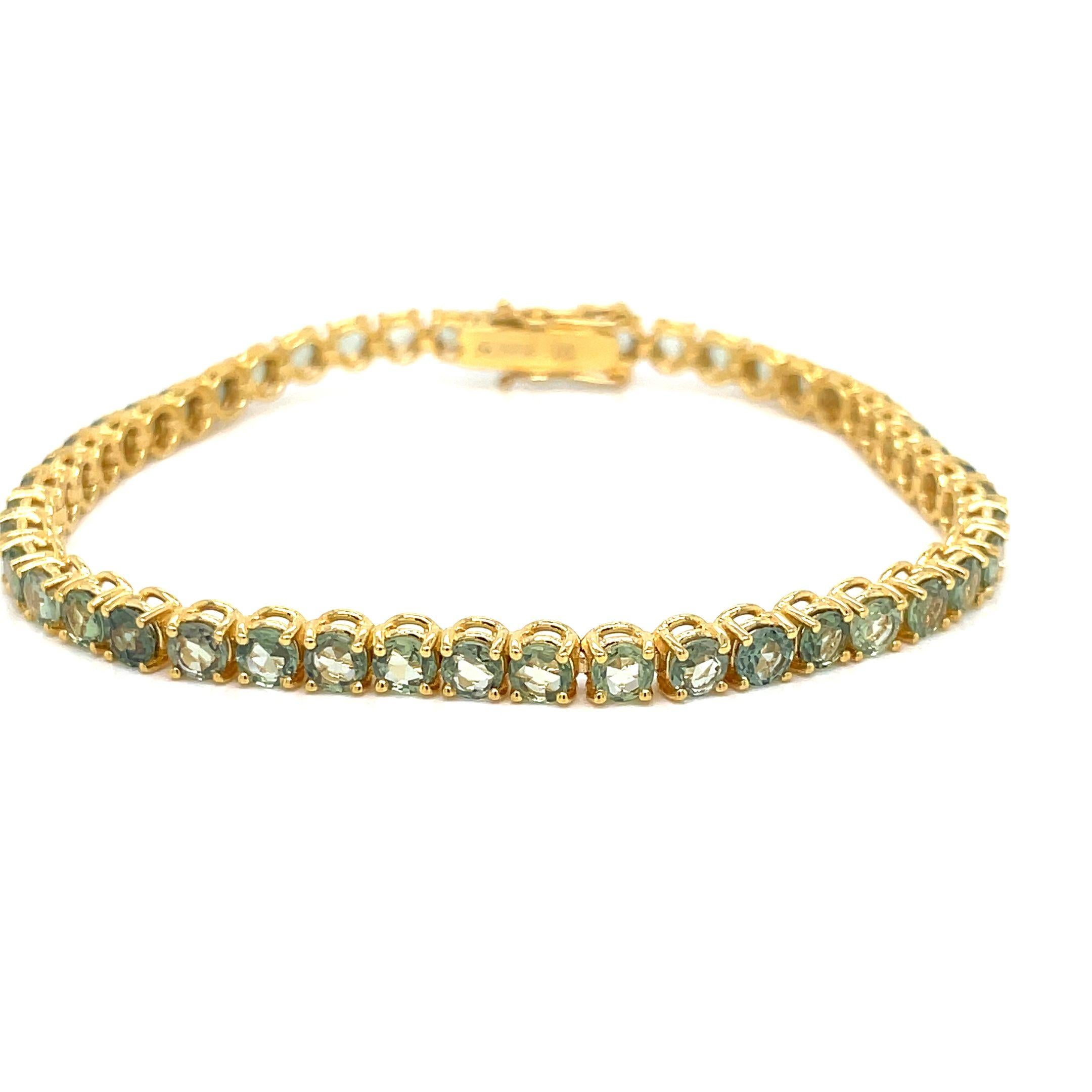 Women's or Men's 10 Carat Natural Green Sapphire Yellow Gold Tennis Bracelet For Sale